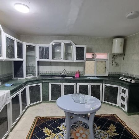 Stay Classy Apartments Вади Муса Экстерьер фото