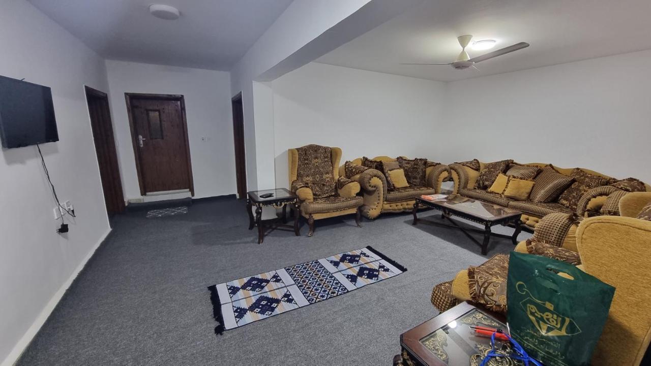 Stay Classy Apartments Вади Муса Экстерьер фото